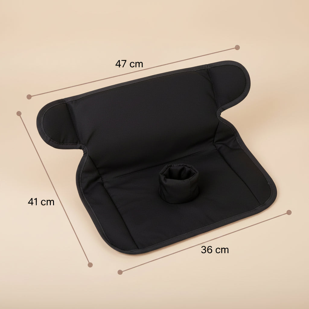 black padded pet mat with black trim, shown on a light rug with overlaid dimensions: 47 cm wide, 41 cm tall, and 36 cm deep. A small matching pouch is attached in the center.